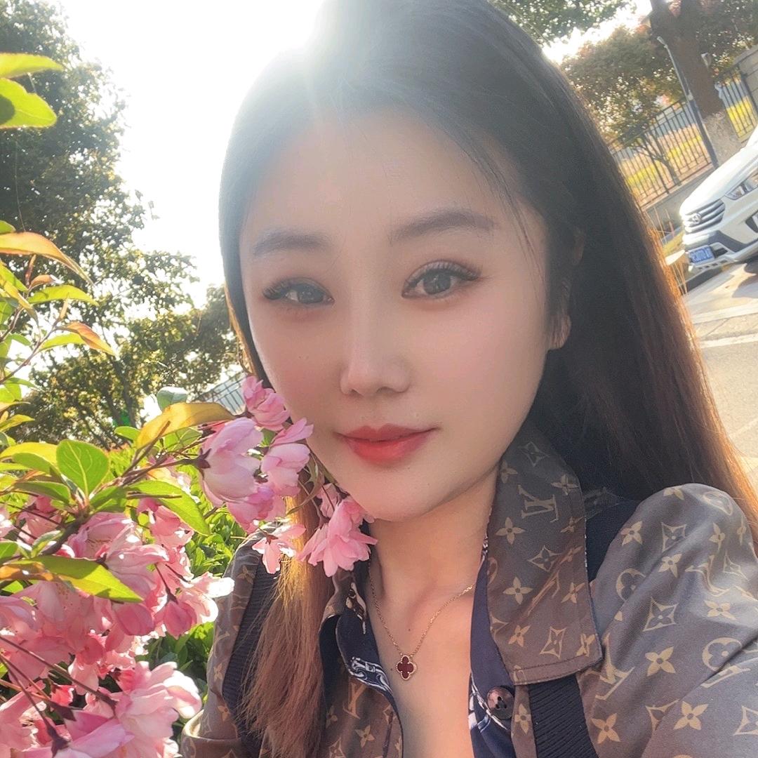 表妹😛😛😛