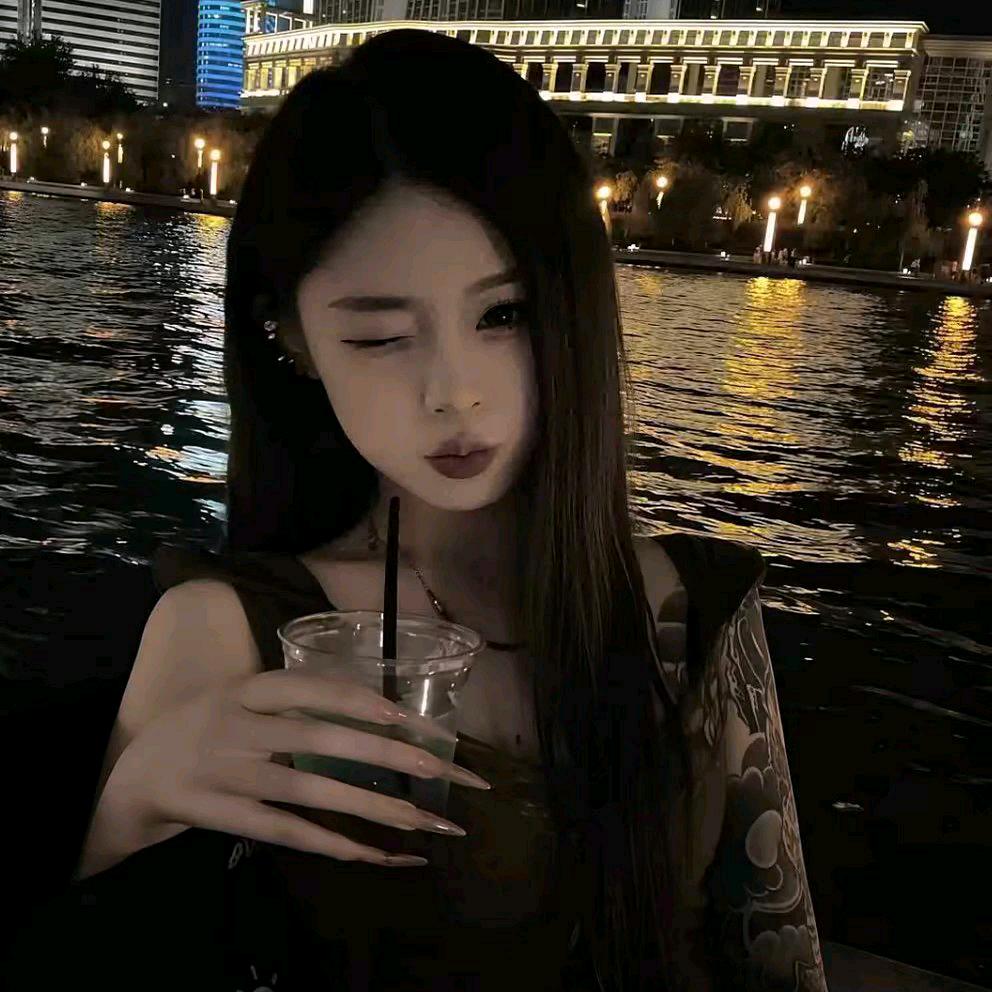 把ᶠᵃⁿ闹丢掉头像