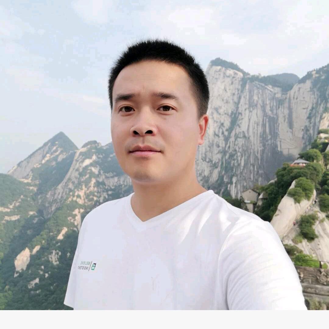 巴中二手挖机刘哥 宝鼎轮挖