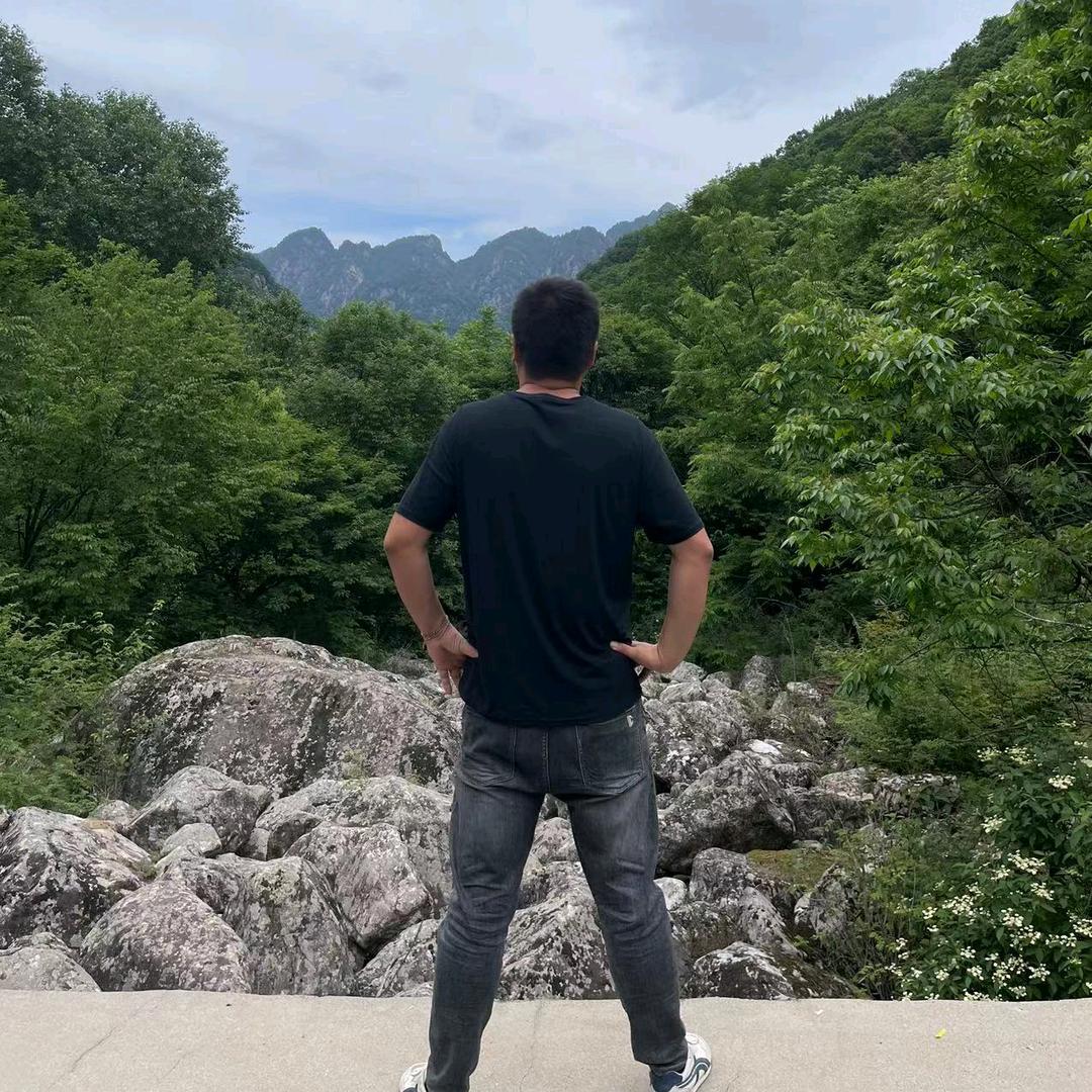 小小唐