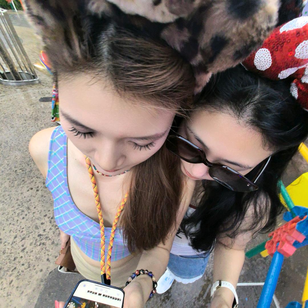 小y