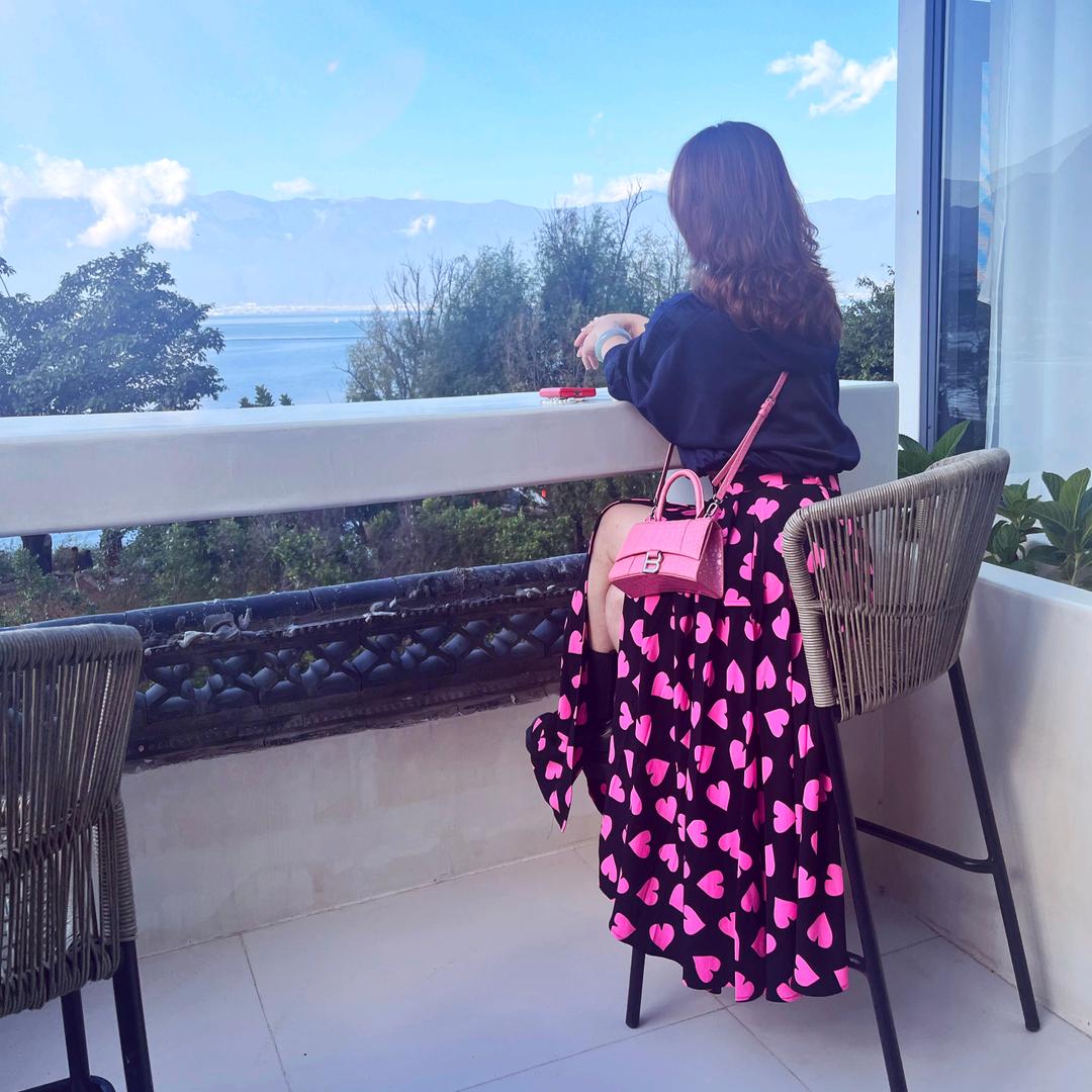 浮沉ლ(́◉◞౪◟◉‵ლ)