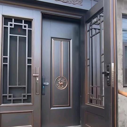 即墨仿铜大街门（大富豪门业）