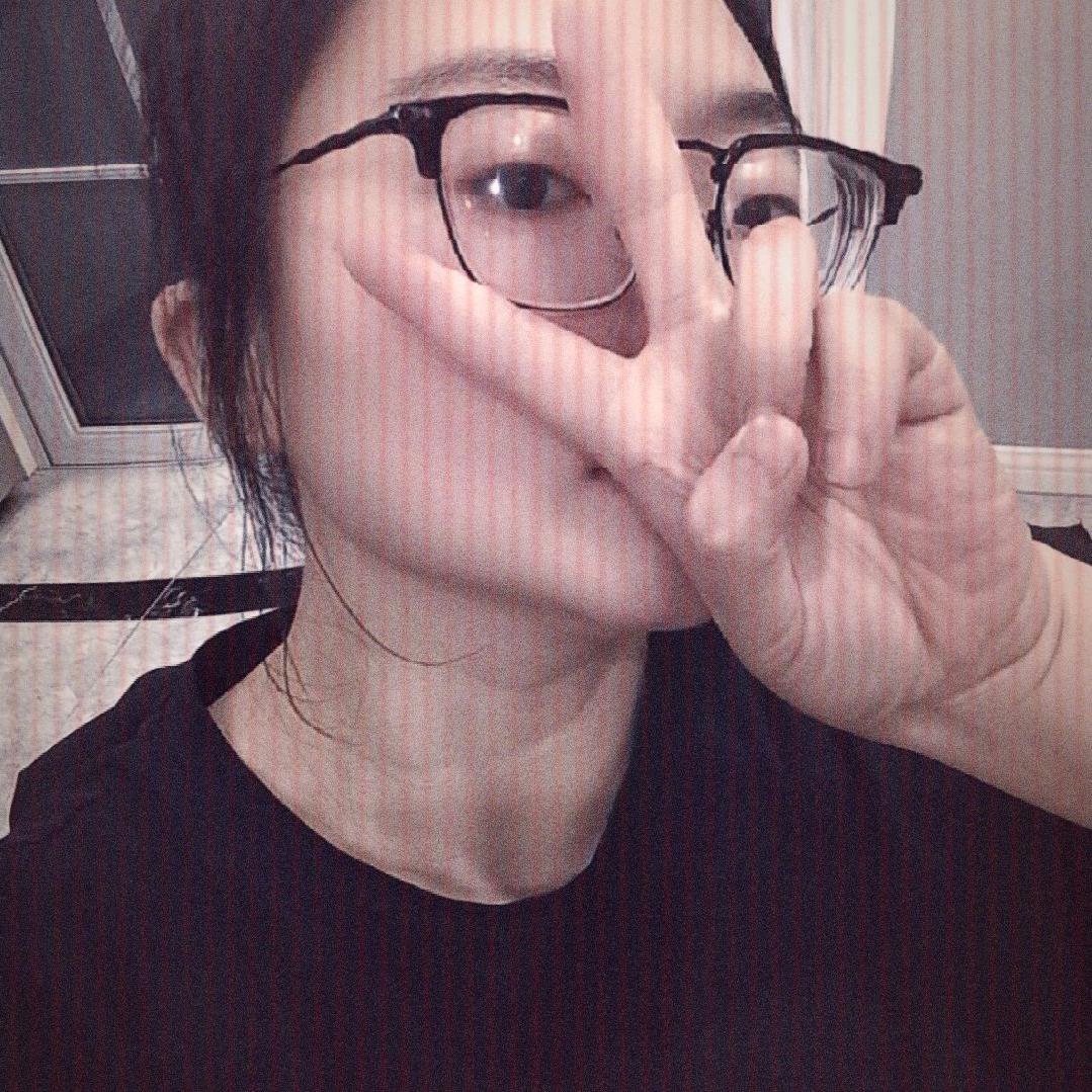 @蕾