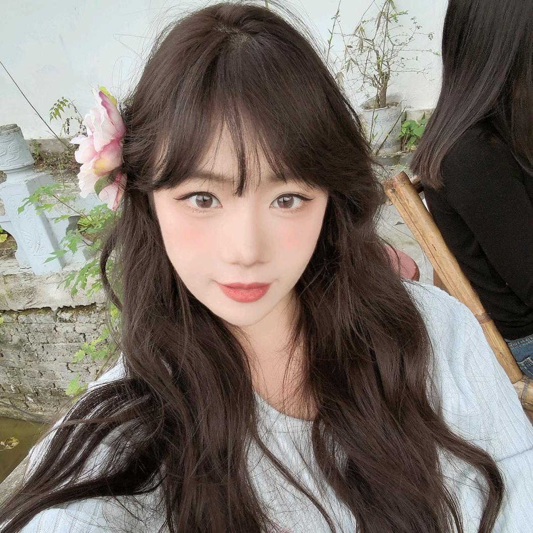 小尹美衣