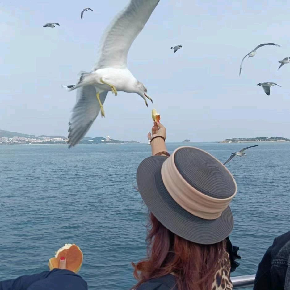 我姓于，叫，余生有你