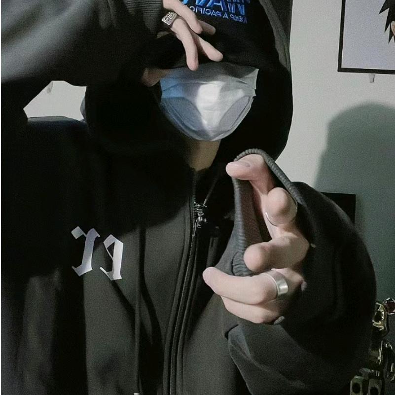 @馮