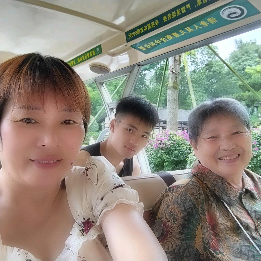 远在它乡