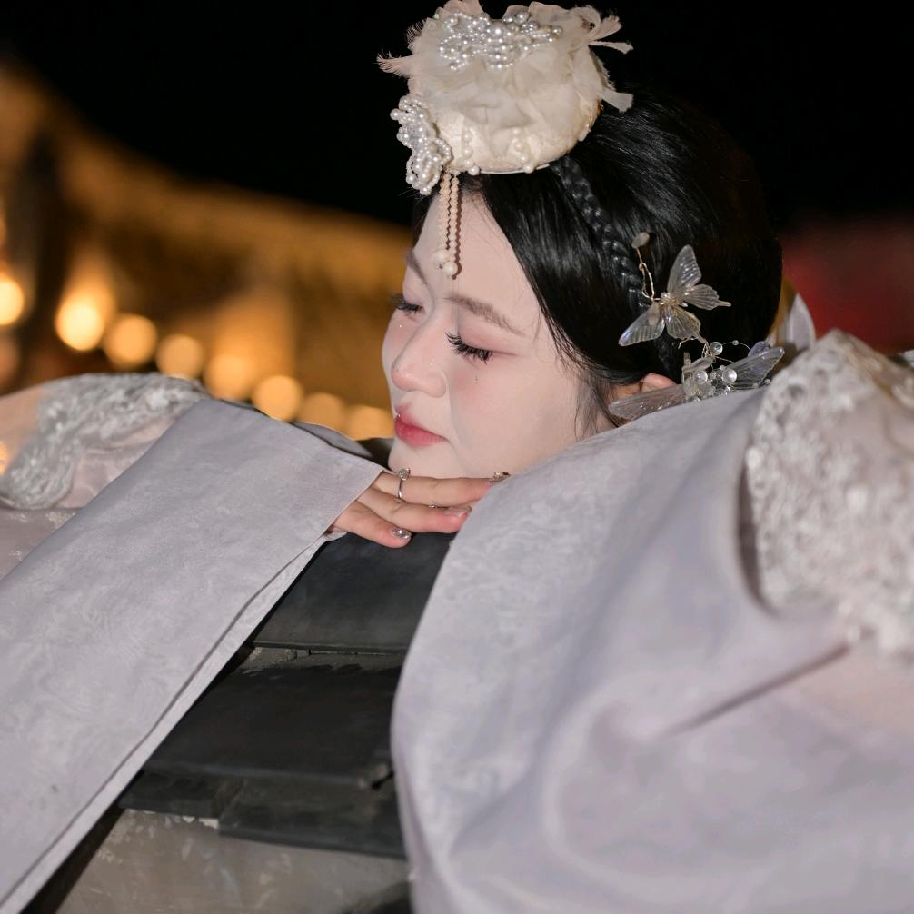 小张今天瘦了吗🌸