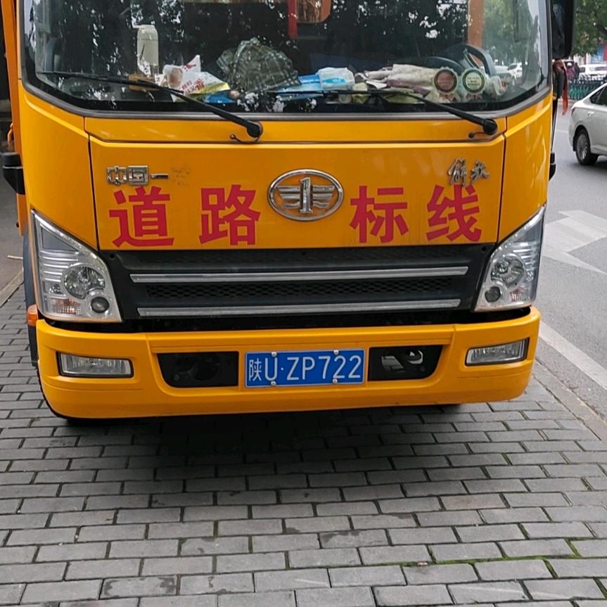 路易顺交通设施工程有限公司