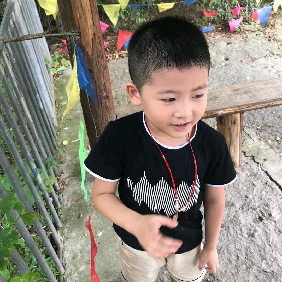 啊辉