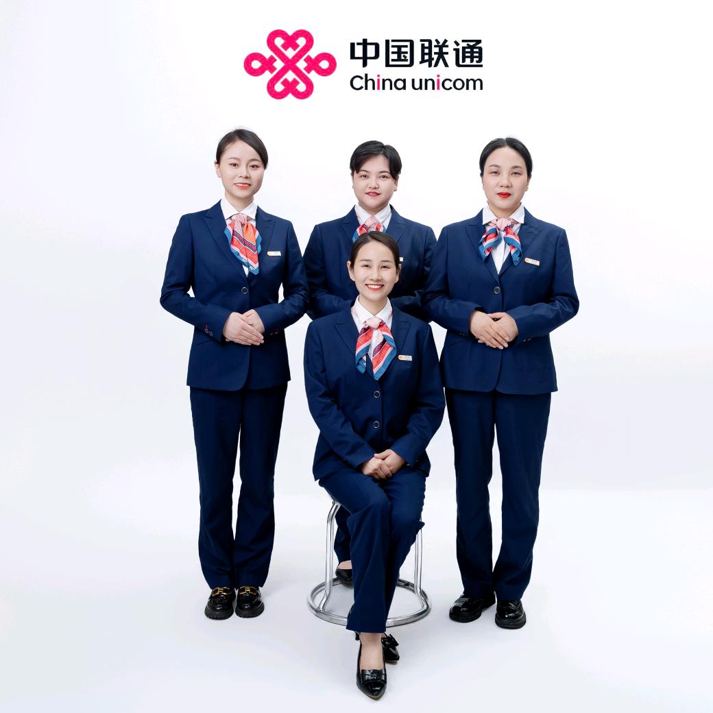 温泉第一街5G生活馆小姐姐们