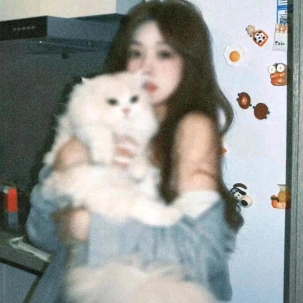 是小周吖✨🧊