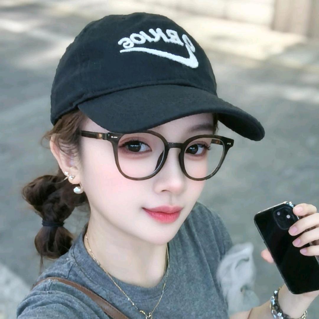 董美萱