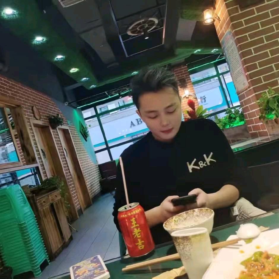 李怼怼
