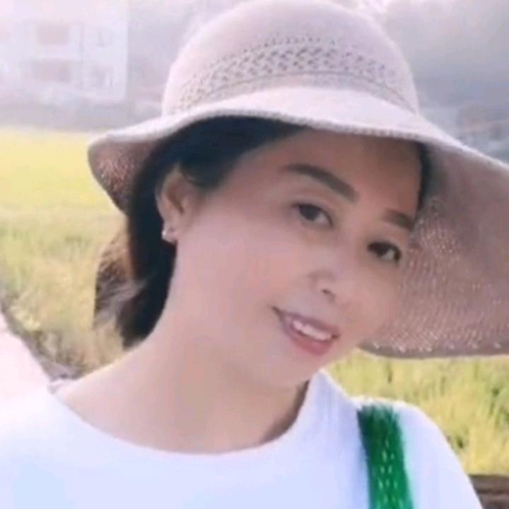 金色秋