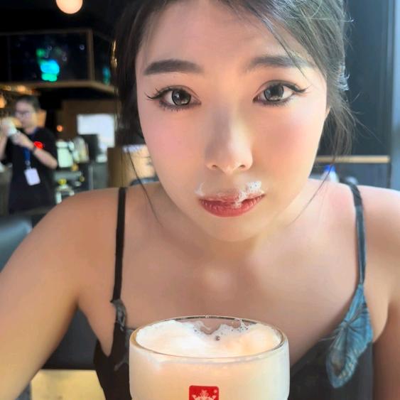 妙妙喝麻了