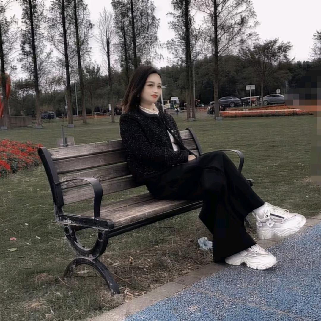 HUIXI荟悉 🌺泡沫