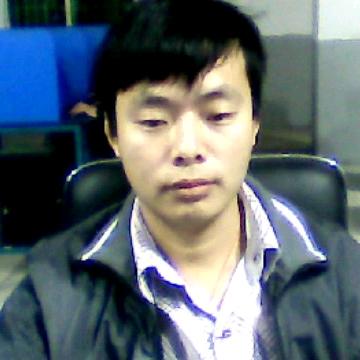 向奋斗者致敬