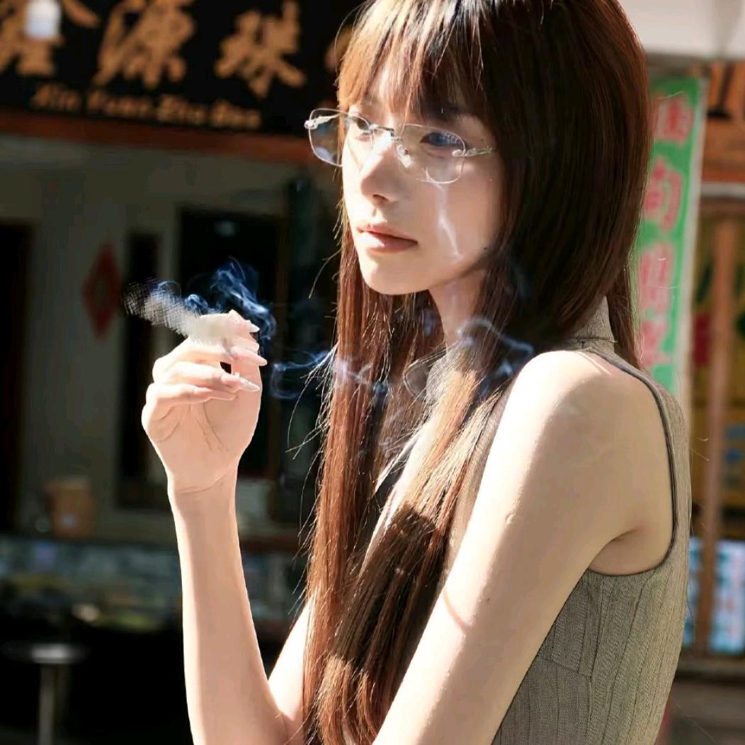 吧唧一口椰子.