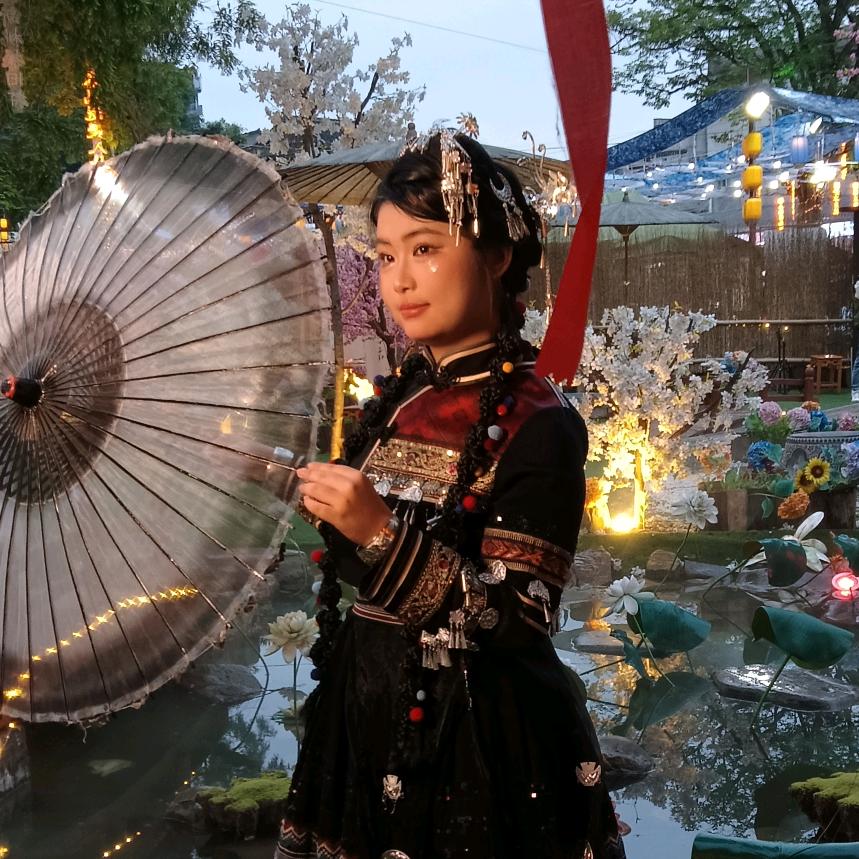 专业修脚的花姐岩塔市场对面