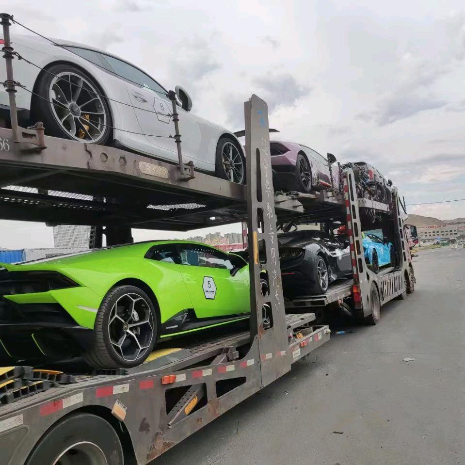 新疆轿车宠物托运，顺风车豪华商务车大巴车