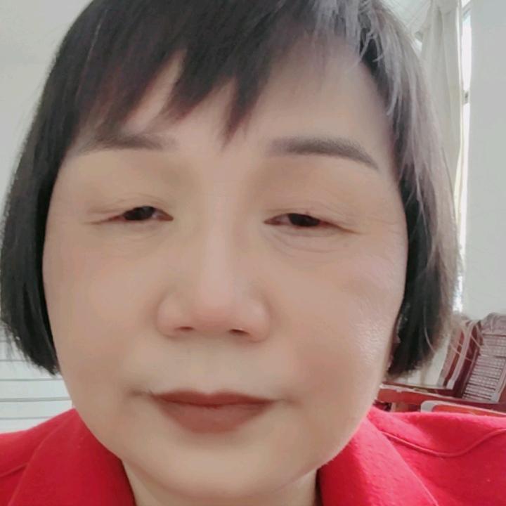 群群