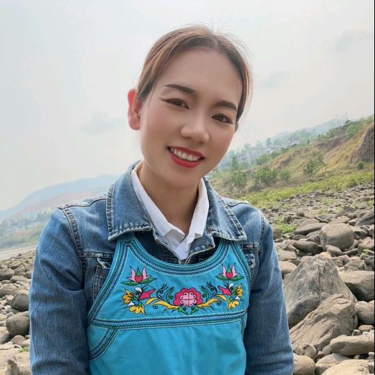 留乡人阿英