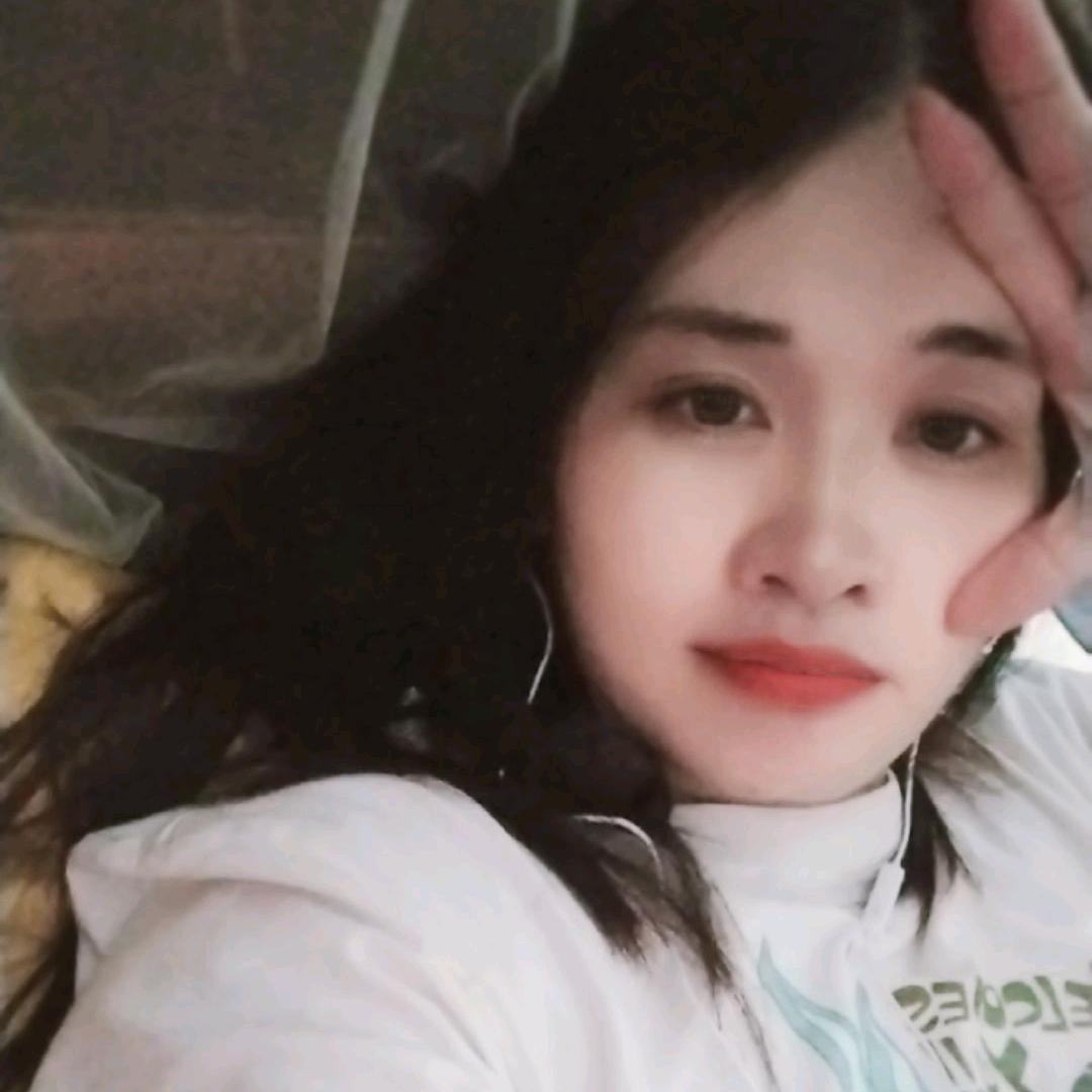 小幸福ჰ❛‿❛ჴHello❤