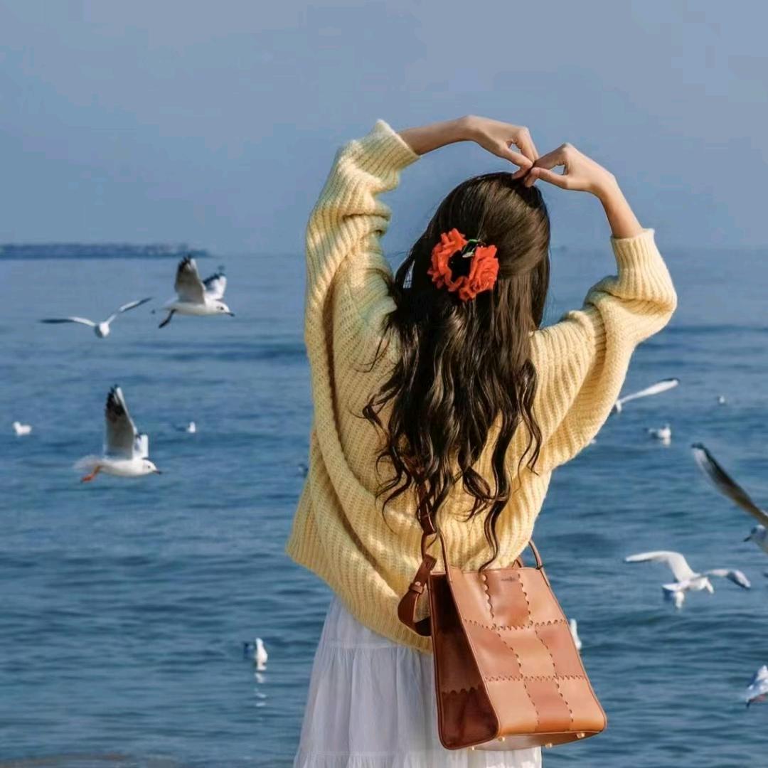 初见少年拉满弓