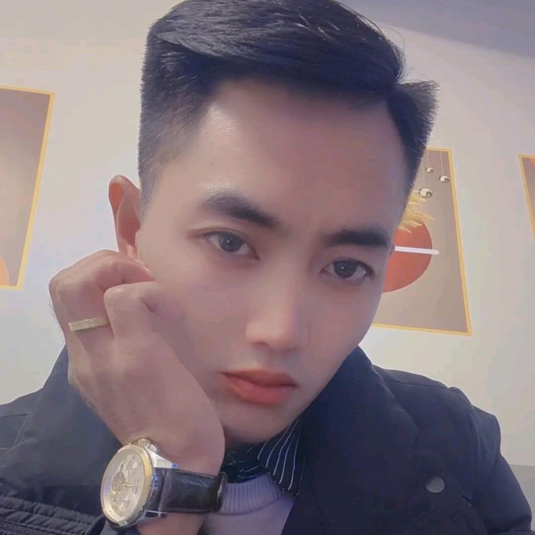 单   身     小林哥