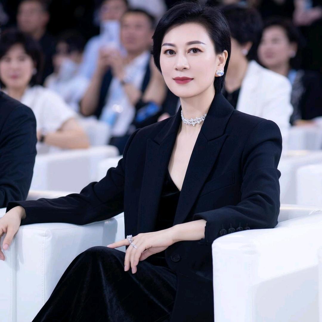 金木集团创业导师—杨祁舒3413