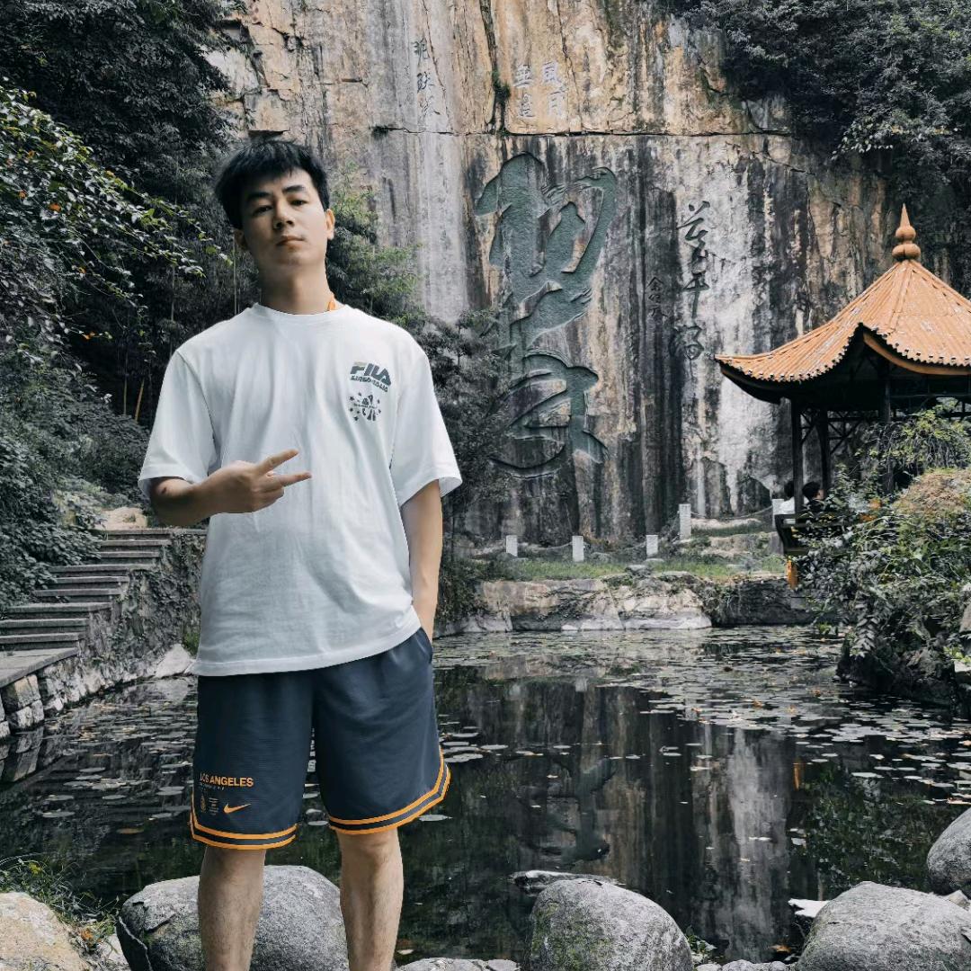 卢同学开球厅🎱