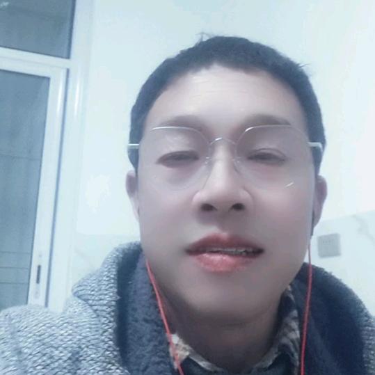 顺华爱唱歌