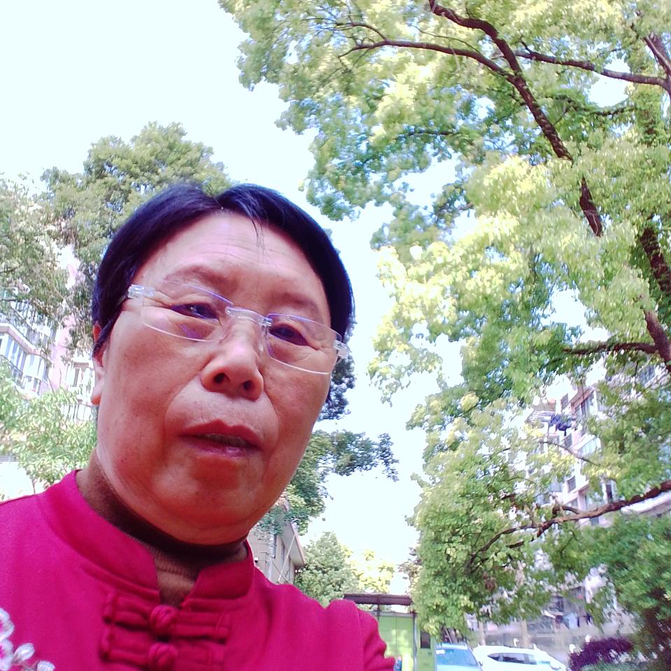 洪姐牛2@（16:10）同时开直播