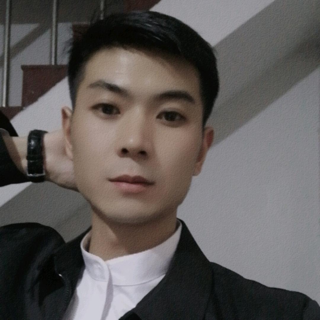 方桌子特色小馆
