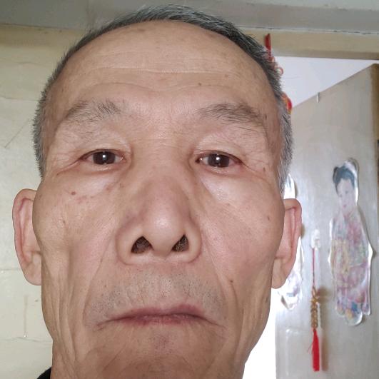 俗人一个封心锁爱
