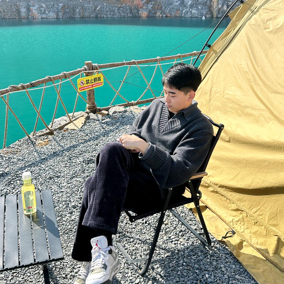 傅傅脏脏包