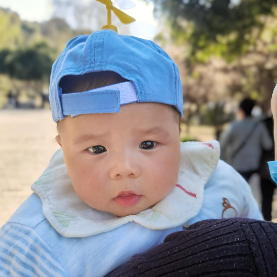 张小四