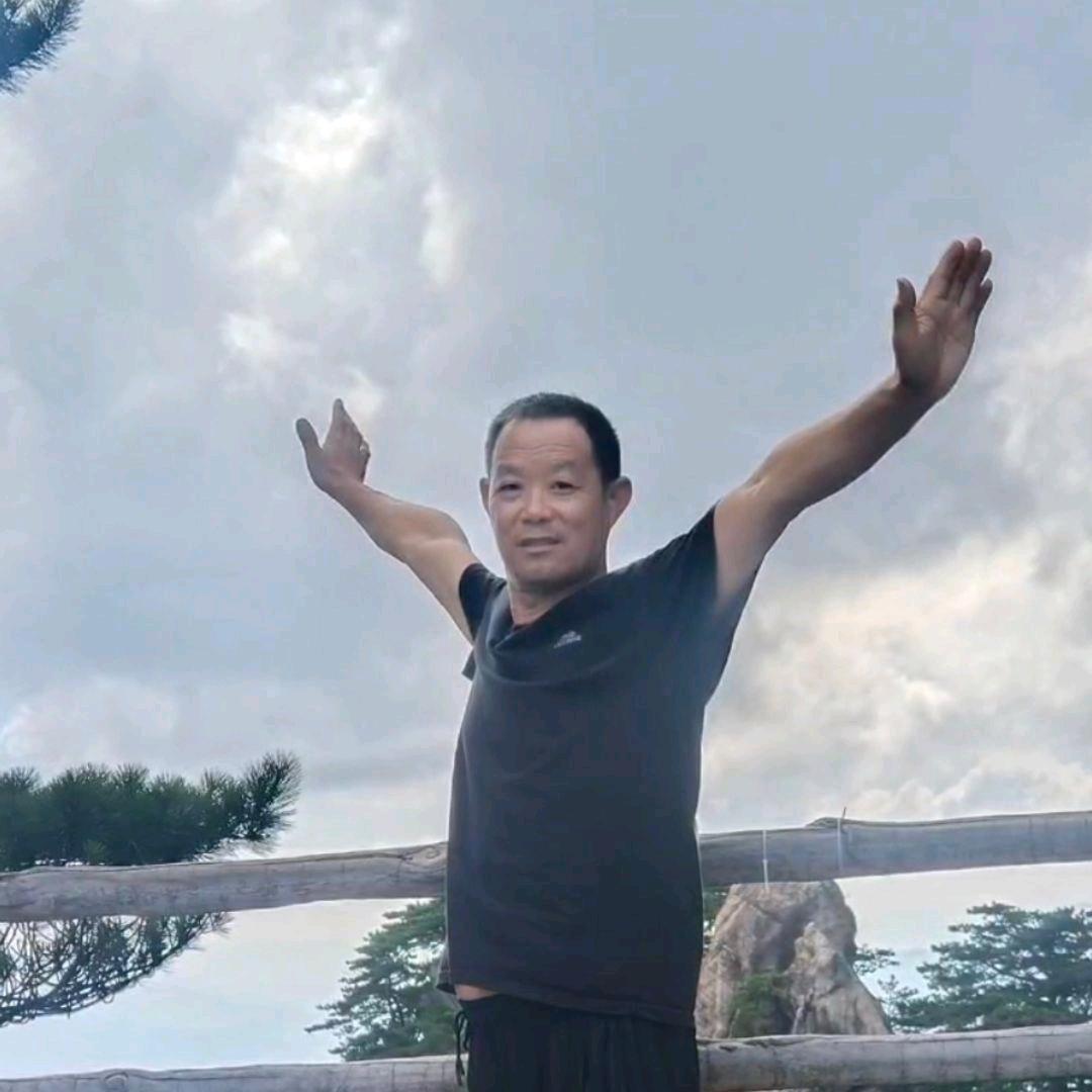 刘巷姚老板(专业橱房卫生间)