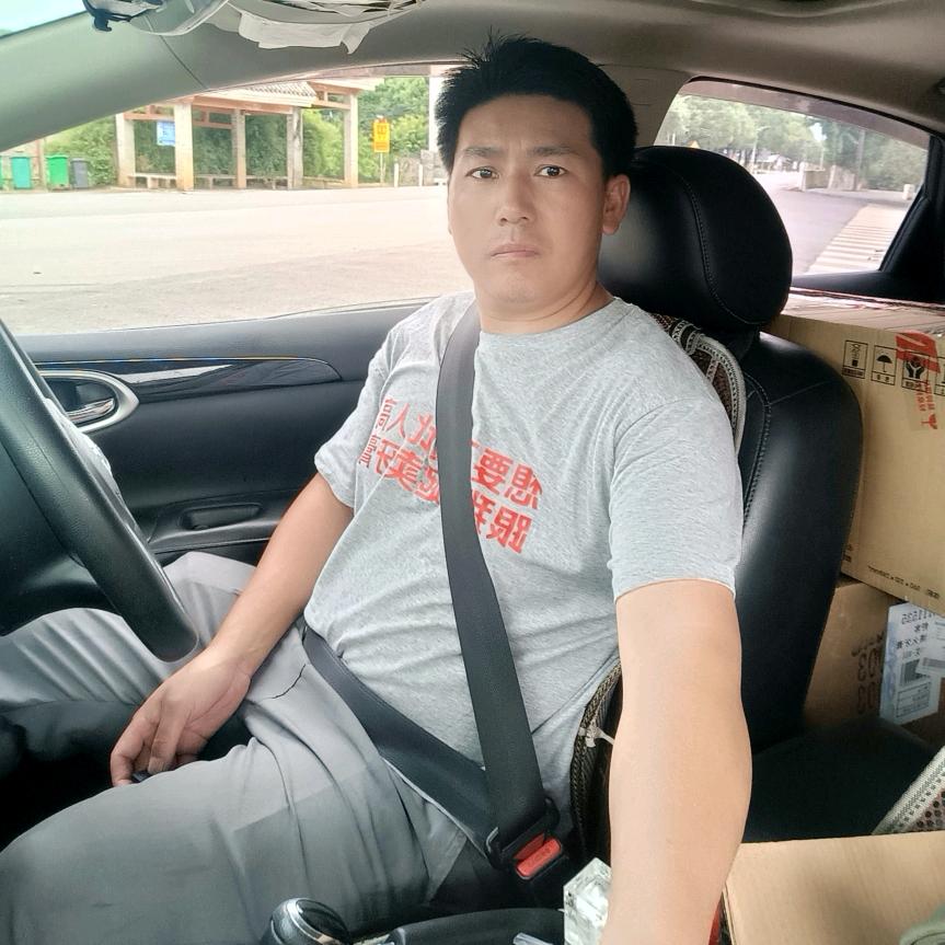牙膏老板的朋友圈（宁远富女主任）