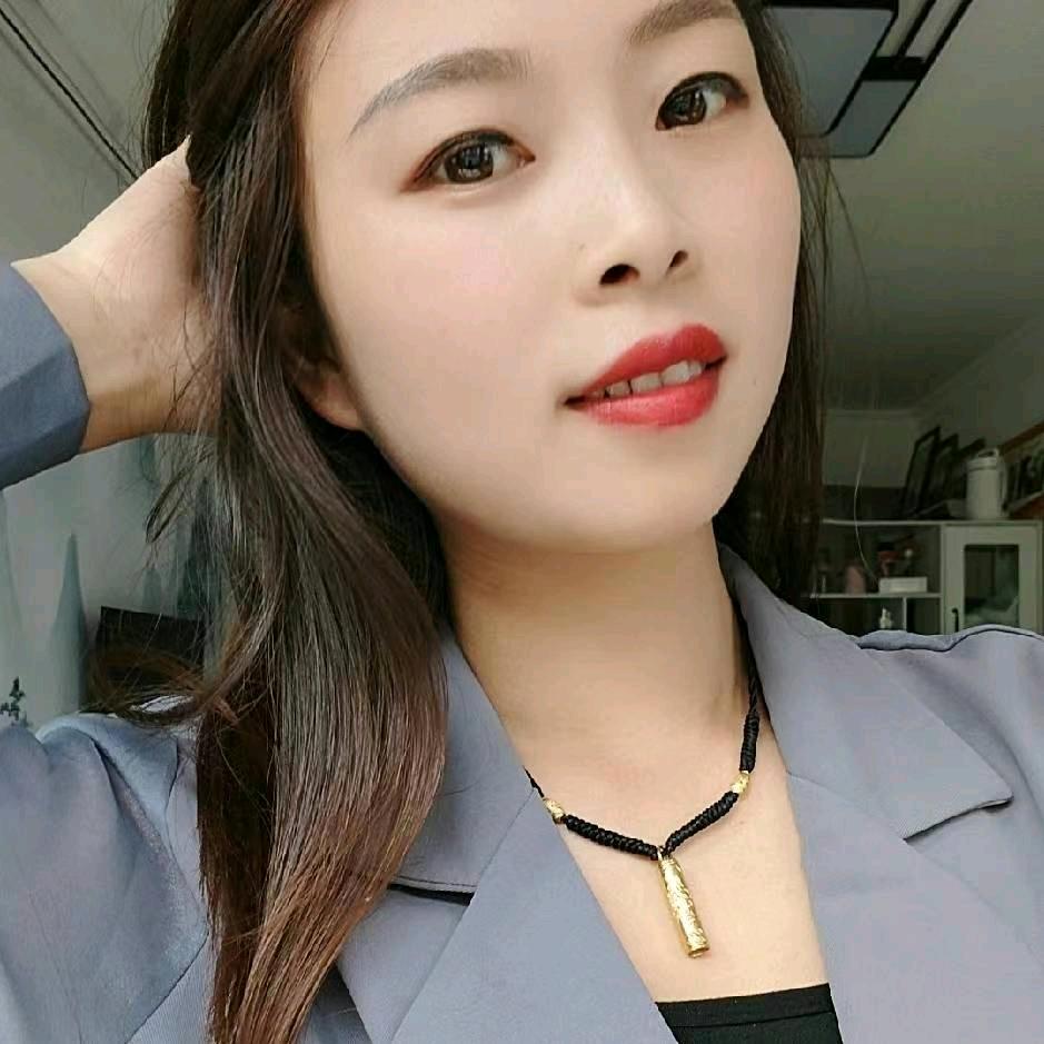 ╭(╯ε╰)╮巧儿*^_^*