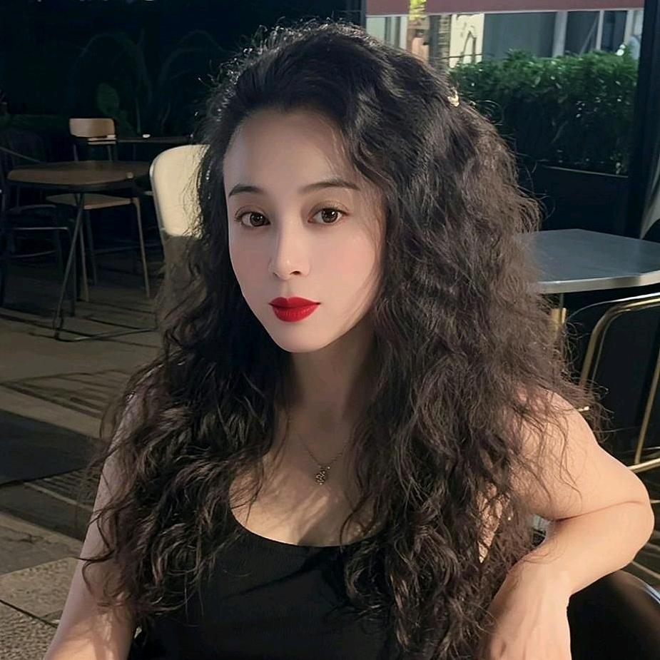 幸福的小女人
