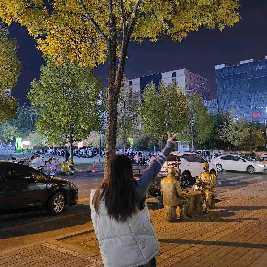 ❥ᥫᩣoO困成憨包Oo