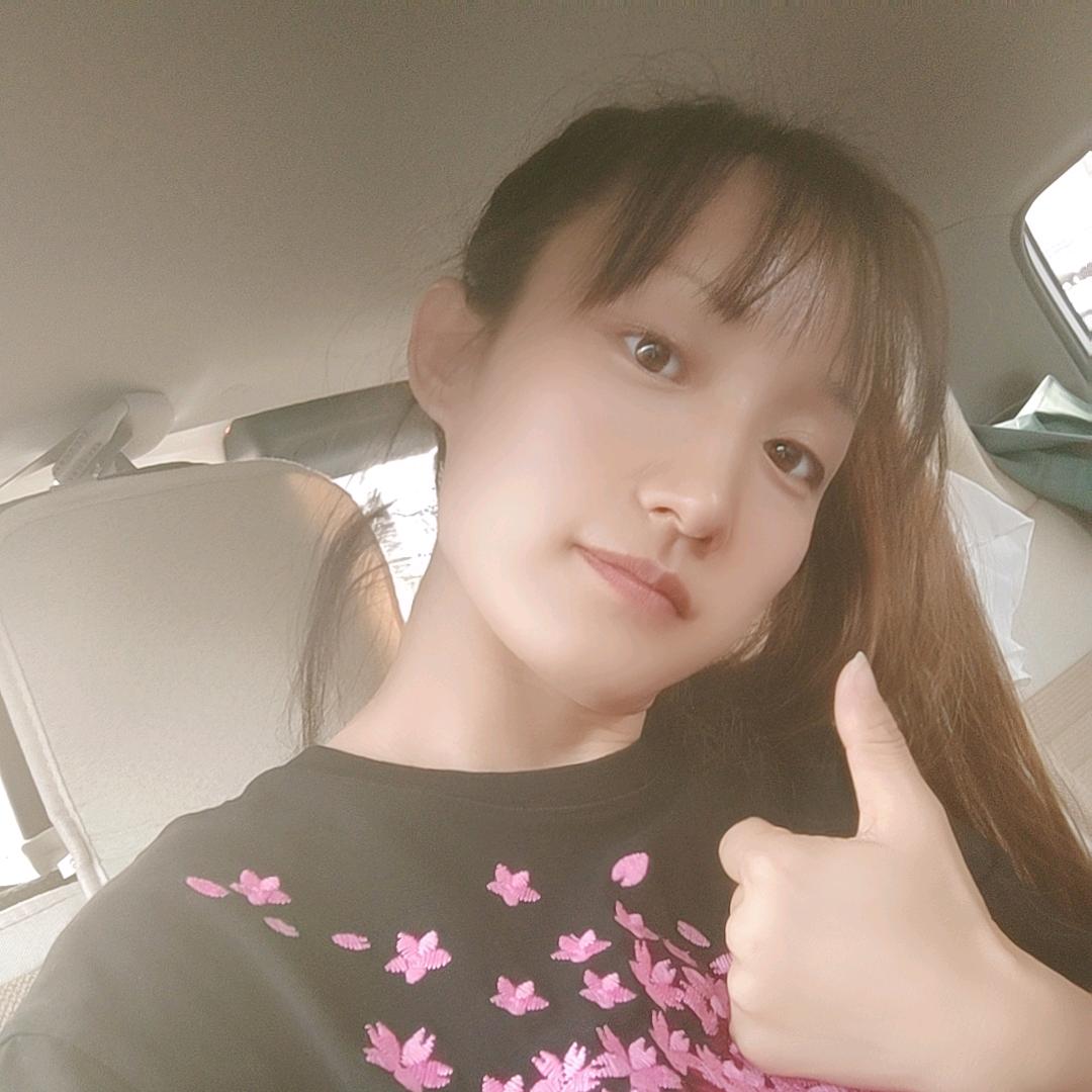 英子