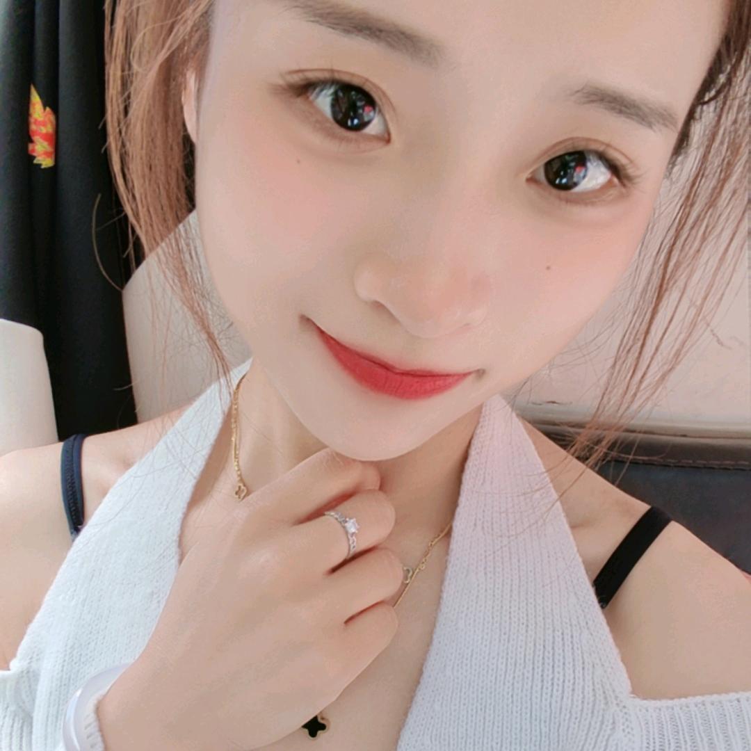 不爱吃芹菜🦋