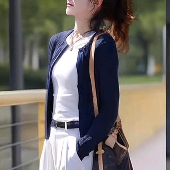 悠扬