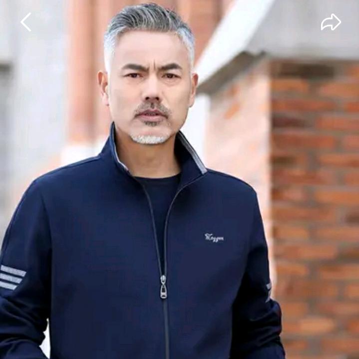 看球赛啦