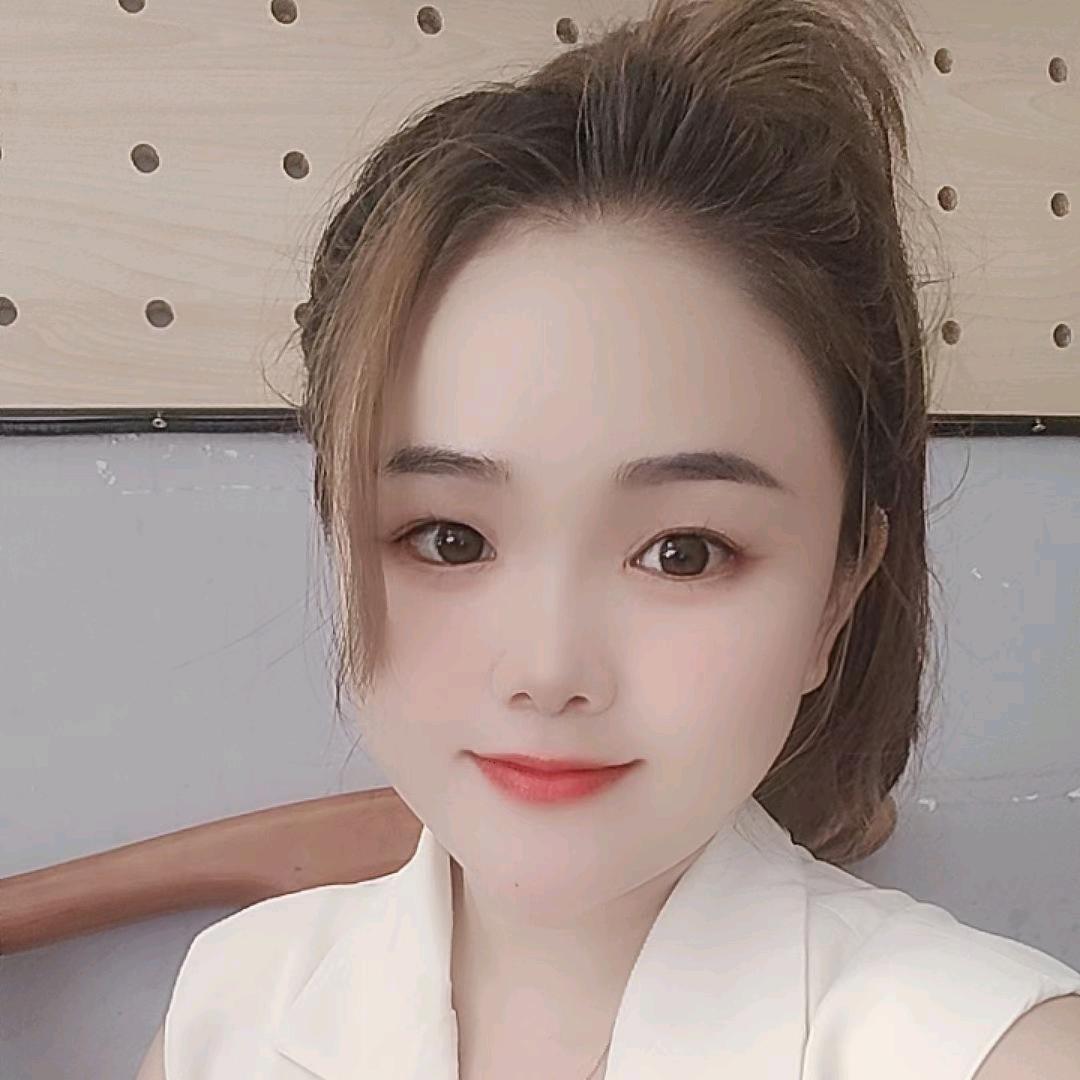 杨小荭