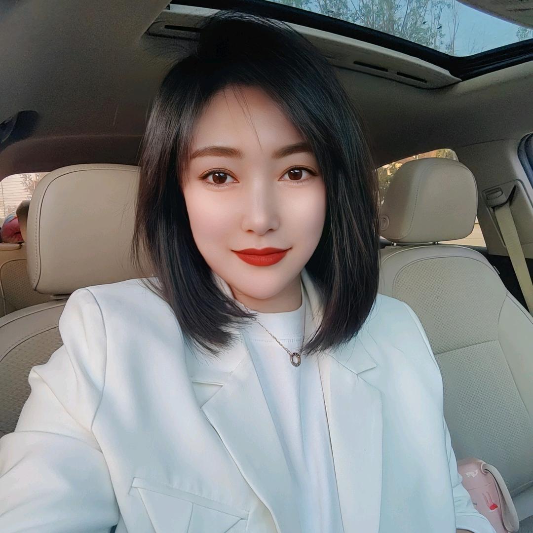 汤圆有点儿圆.💭